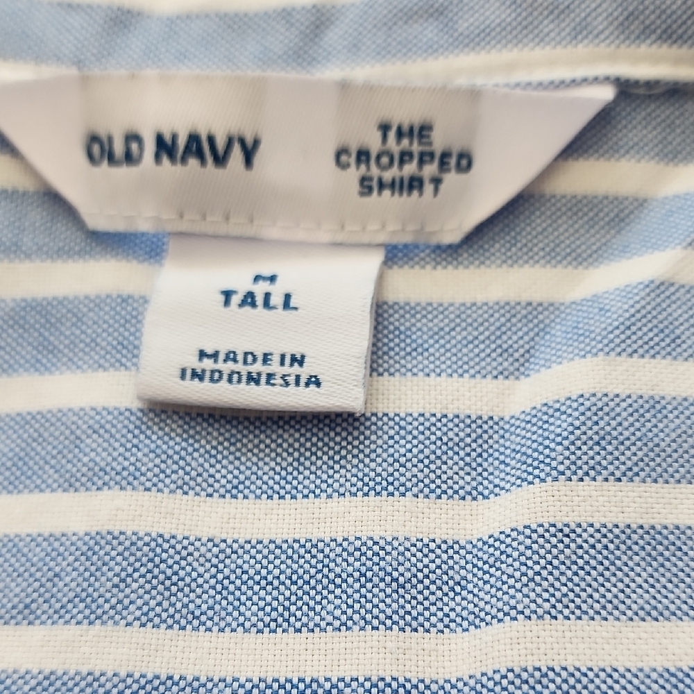 Old Navy Light Blue and White Striped Shirt - Picture 3 of 4